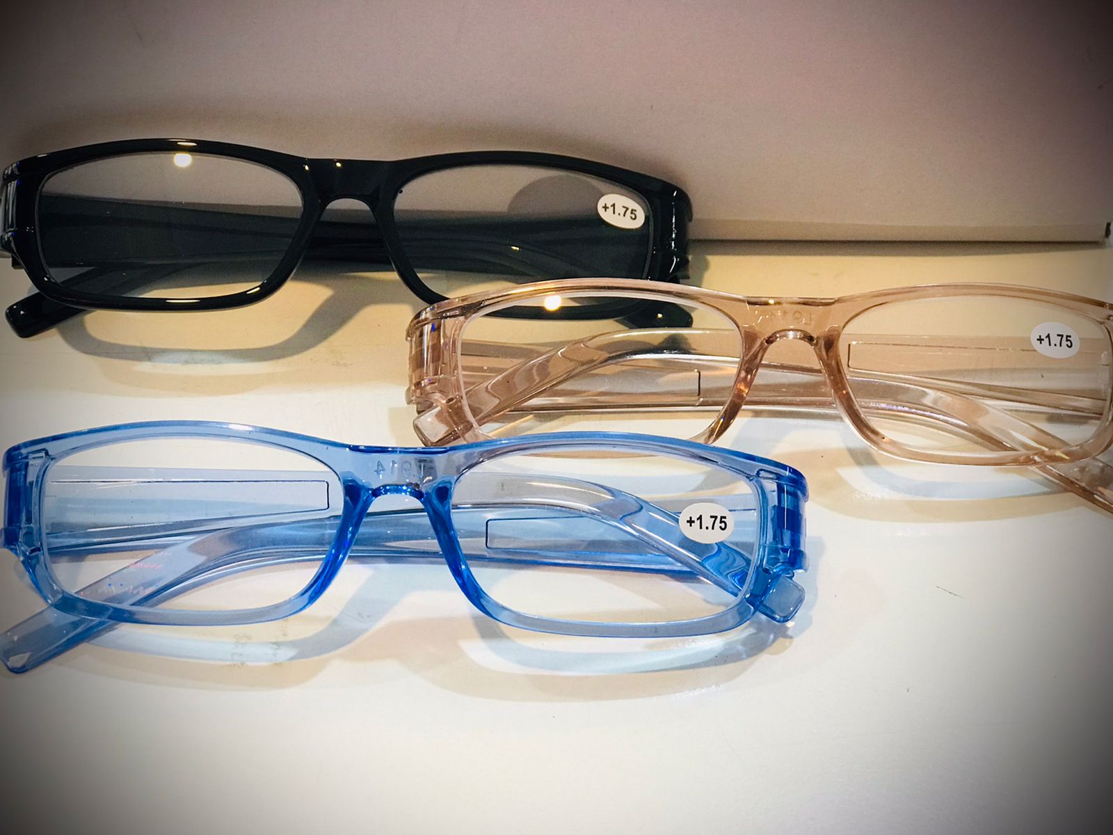 LENTES DE LECTURA RIGIDOS