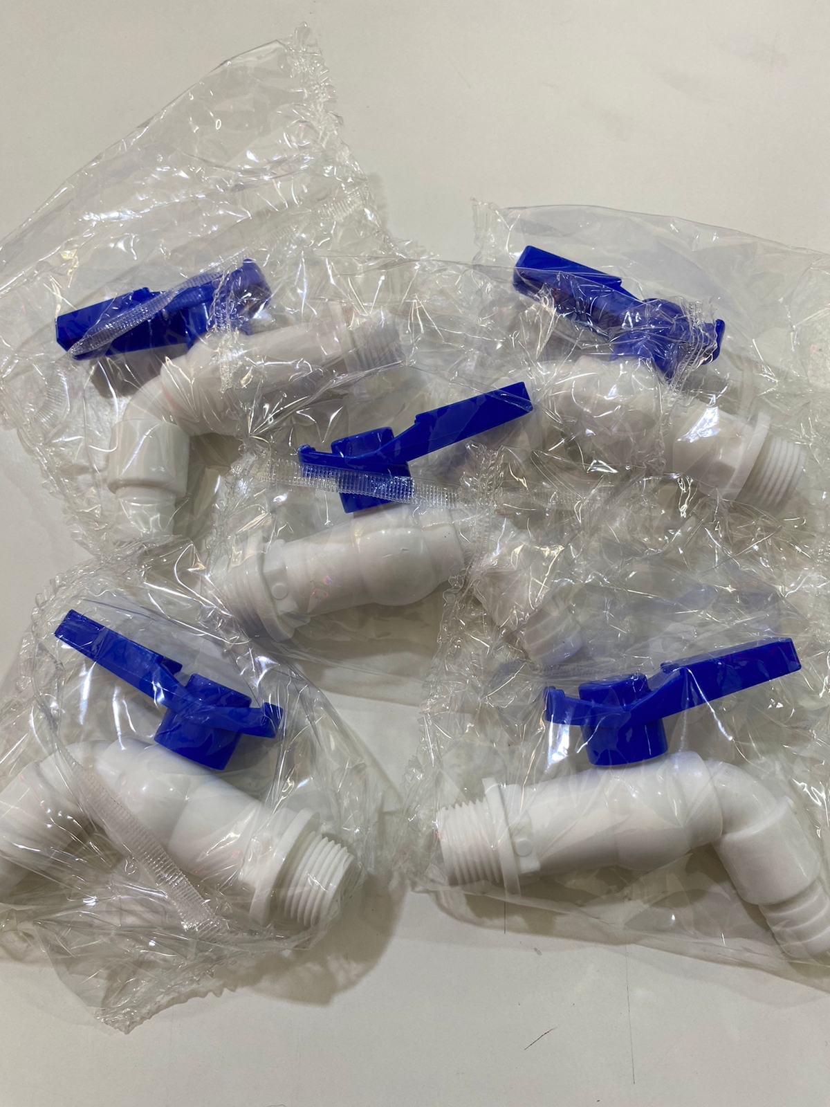 CANILLA PLASTICA 1/2