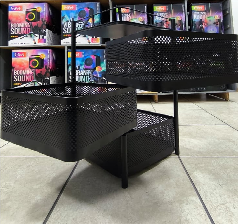 ESQUINERO CUADRADO C/ 3 CANASTOS 28x28x6mm